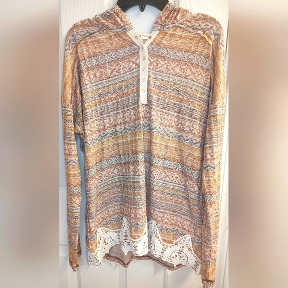 REWIND Women's Long Sleeve Top Accented with Lace Hoodie Size L Rayon Polyester - Picture 1 of 9
